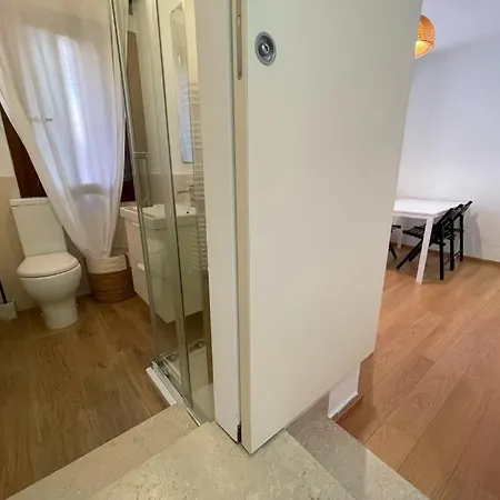 Semesterbostad Giorgetta Palazzina Privata Di Due Piani *